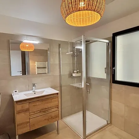 Apartamento Moderne 3 Pieces, 4 Pers., Grande Terrasse, A Proximite, Parking Et Wifi - Fr-1-61-647 *